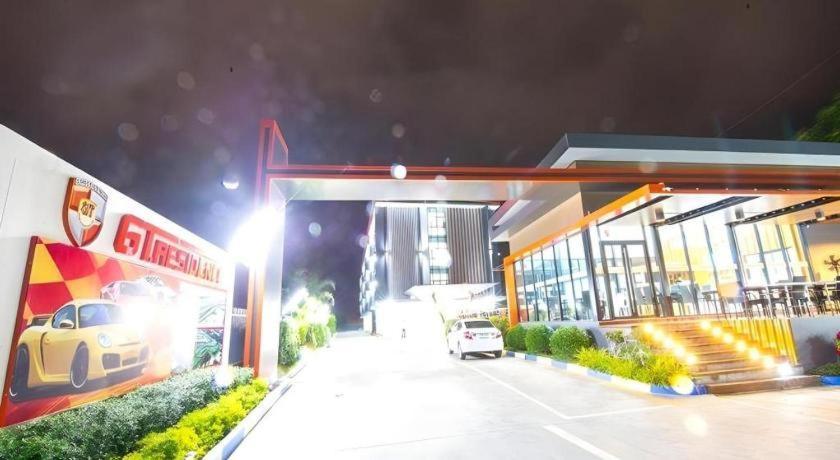 Gt Residence Hotel Buriram Exterior foto