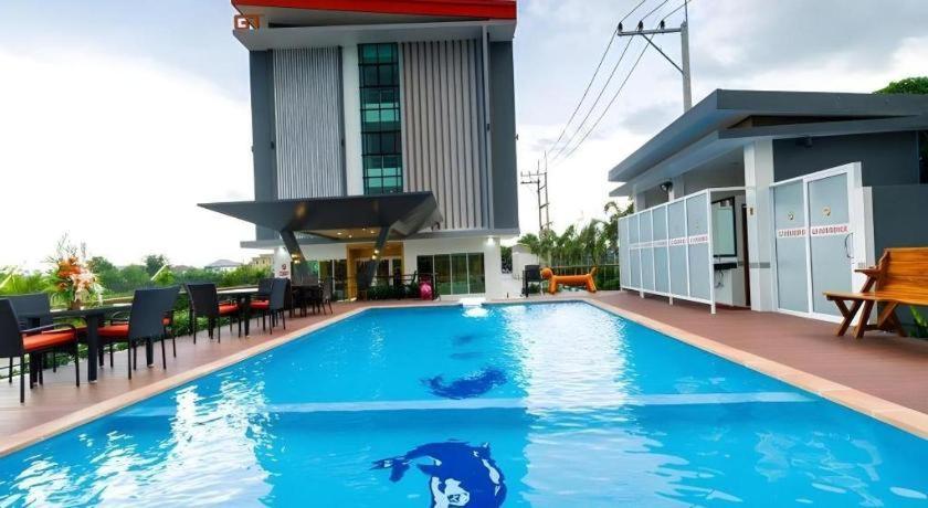 Gt Residence Hotel Buriram Exterior foto